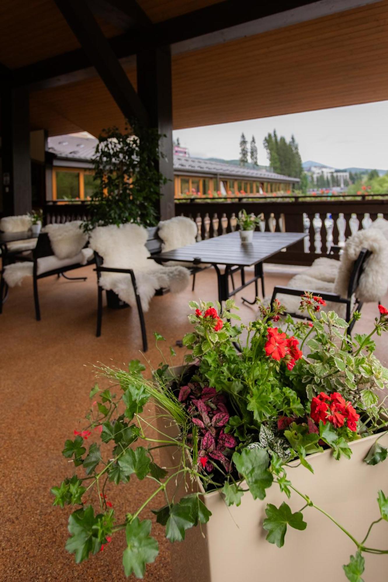 Ganz & Spa Bukovel Ngoại thất bức ảnh